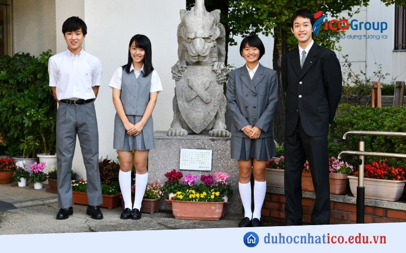 chi phi du hoc dai hoc keio
