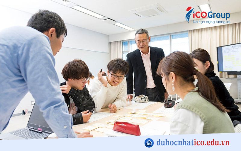 cuoc song du hoc sinh tai tku